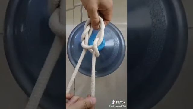 узел для бутылки смотреть онлайн