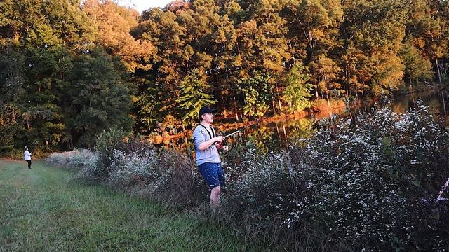 Awesome Fall Bass Fishing Experience/ 2 camera angles смотреть онлайн