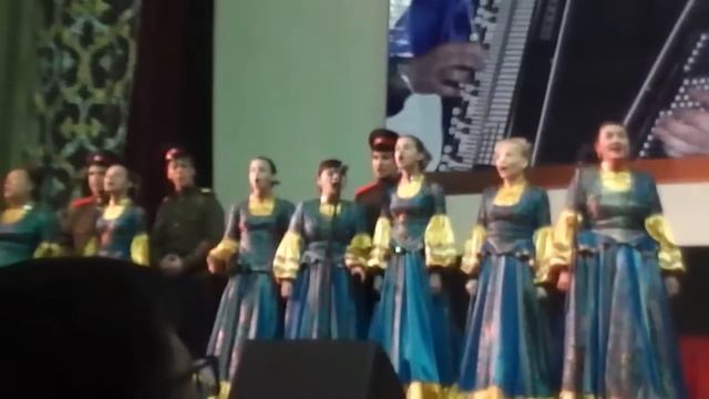 "Любо,братцы,любо..." Хор "Станичники" смотреть онлайн