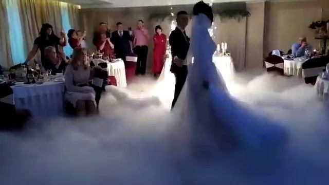 Свадебный танец смотреть онлайн