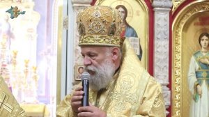 В Симферополе митрополит Лазарь возглавил прощальную воскресную Божественную Литургию.