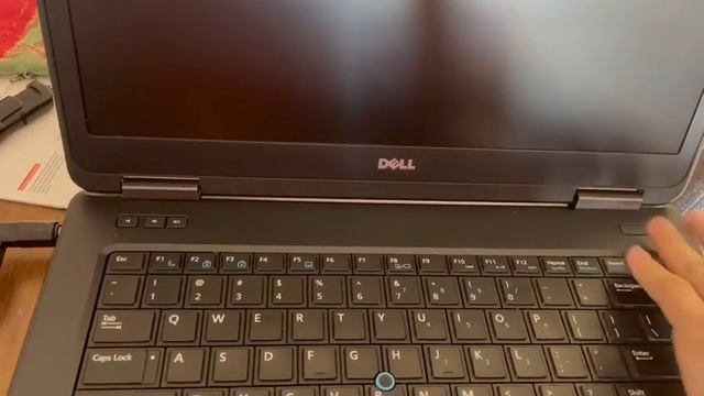 DELL LATITUD E5540, I7 4GEN. смотреть онлайн