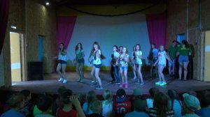 Танец под песню Море - Юлиана Караулова. Танцует 4 отряд 2 смена