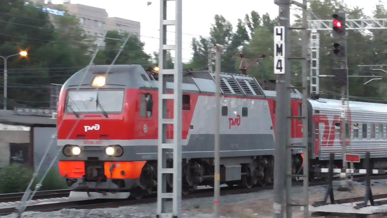 ЭП2К-357 c поездом №146У Челябинск - Санкт-Петербург смотреть онлайн