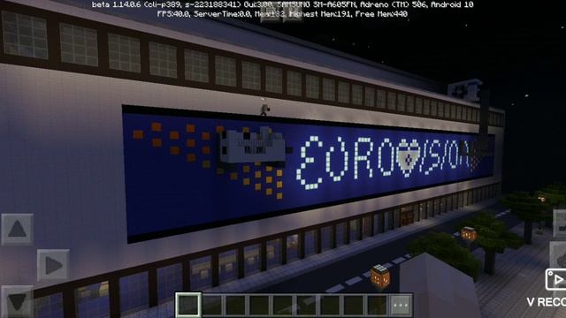 Установка наружного блока кондиционера слева от окна 1