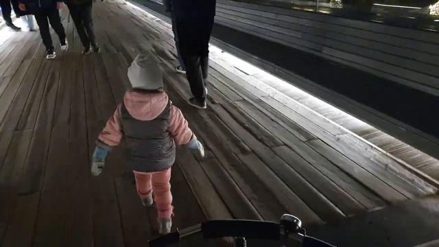 гуляем по КП и Зарядье(4) смотреть онлайн