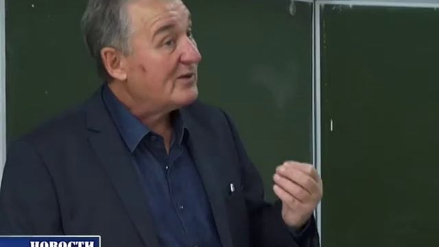 В Чишминском районе в этом году открыли ещё 5 центров "Точка роста" смотреть онлайн