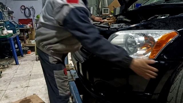 Dodge caliber как перености блок реле под капот. смотреть онлайн
