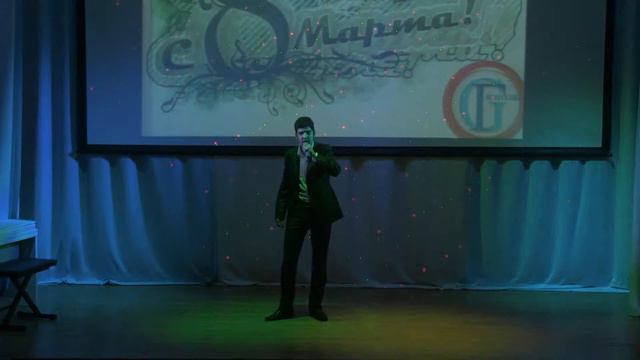 8 Марта (8.03.2013) смотреть онлайн