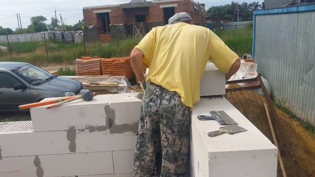 НЕДОРОГОЙ ДОМ ИЗ ГАЗОБЕТОНА смотреть онлайн