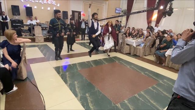 Девушки Танцуют Классно На Свадьбе Супер Лезгинка 2023 Гогия ALISHKA Best Lezginka Dance Wedding смотреть онлайн