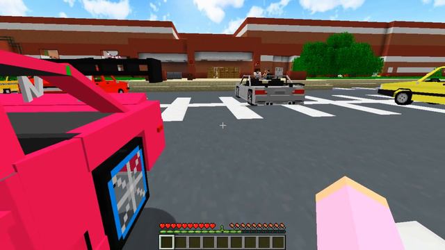 BRITNEY IS CYBER-BULLYING LITTLE KELLY! Minecraft School | (Roleplay) смотреть онлайн