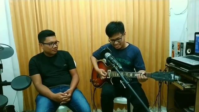Gitar Gibson KW / Palsu / Replika 1 Juta Enak Gak Sih? смотреть онлайн