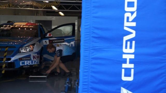 GM CHEVROLET CRUZE PIT WTCC SUZUKA Super耐久_鈴鹿 2012.9.20 смотреть онлайн
