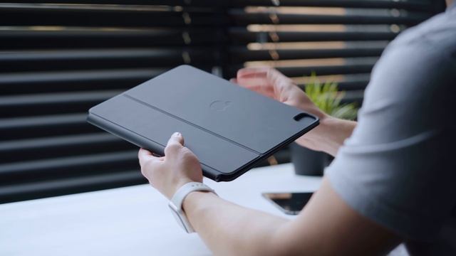 Стоит ли покупать Magic Keyboard для IPad Pro?
