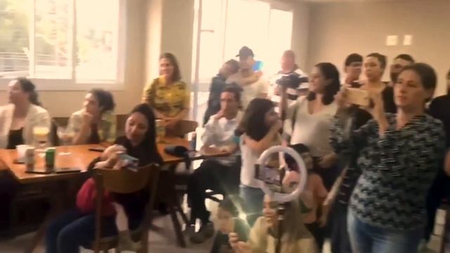 MÚSICA CHÁ REVELAÇÃO - TCHELO FERRARI (Comp. Daniel Caon) Casal Taila e Sérgio (Gabriel) Adaptação смотреть онлайн