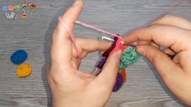 How to crochet Giardino di Flora كروشيه مفرش حديقة الازهار بالمربعات وطريقة تشبيكه смотреть онлайн