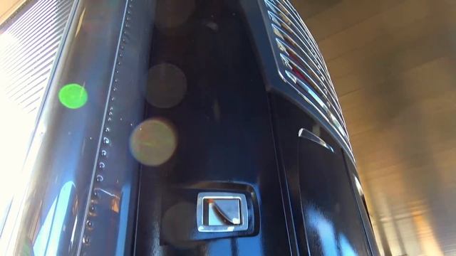 Дальнобой. США. 83 года водитель 83-year-old driver A legend. Custom peterbilt смотреть онлайн