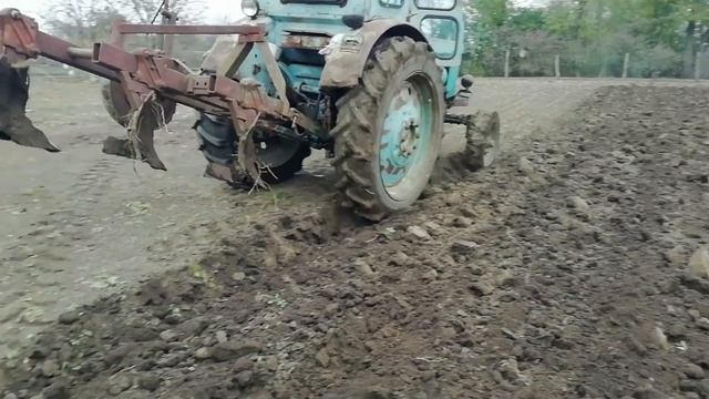 Пахота Т-40.  28 см .ЛЕГКО.
