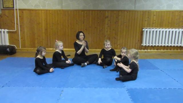 Упражнения на развитие чувства ритма. Дети 4 года смотреть онлайн