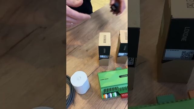 Базовый набор для управления климатом #loxone #климат #умныйдом #smarthome #knx #1wire #modbus #дом смотреть онлайн