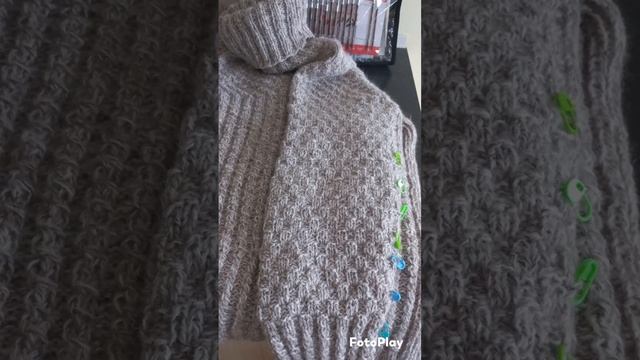 Для любимых мужчин!??♂️???♂️???♂️ Лаконичный реглан с высоким воротом. смотреть онлайн