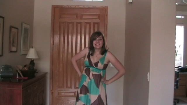 Azkatraz Dresses: I need YOUR help! смотреть онлайн