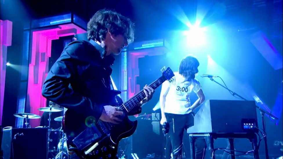 Kasabian - Eez-eh (2014) =HD= смотреть онлайн