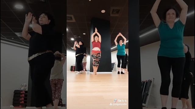Oriental dance lesson. Belly dance // Танцы живота. Урок Восточных танцев // שיעור ריקודי בטן смотреть онлайн