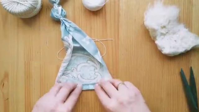 Зайчик на пальчик, КУКЛА мотанка, своими РУКАМИ, без иголки, народная игрушка смотреть онлайн