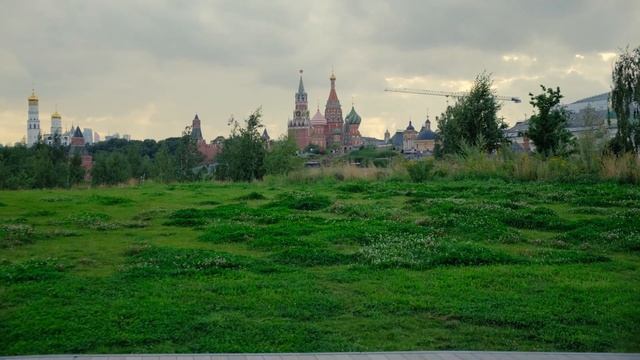 Портрет на фоне заката (фиксация экспозиции + высокоскоростная вспышка) смотреть онлайн