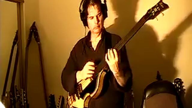 Höfner Deluxe fretless fun смотреть онлайн