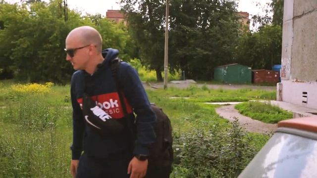 (ЧАСТЬ 1) Челендж! Купить тачку за 25тр и приехать в другой город! смотреть онлайн