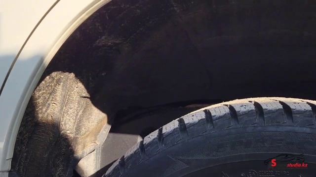 Установка грязевых (локеры) подкрылок на Land Cruiser 200 2021 в AS автостудия Алматы 8702 148 0909 смотреть онлайн