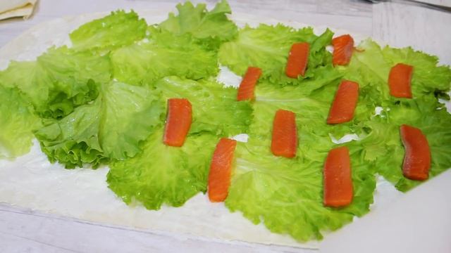 Потрясающая Закуска на Новый Год 2019! ?ОБЯЗАТЕЛЬНО Приготовь! Рулет из Лаваша с Красной Рыбой. смотреть онлайн