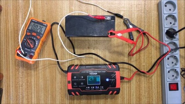 Зарядное AnhtoZYX-J30 12V24V (аналог Foxsur), графики заряда в описании.