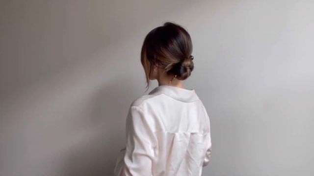4 Easy & Simple Hair Up styling with hair stick смотреть онлайн