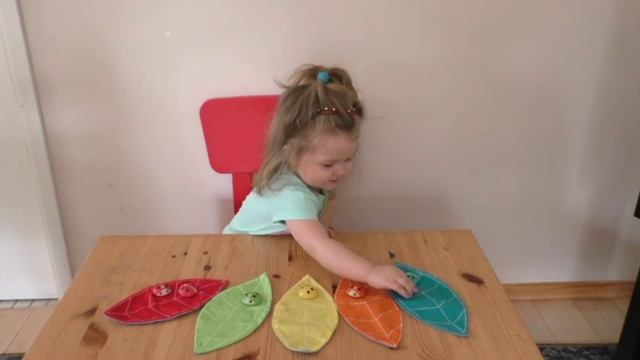 ?Божьи коровки обучающее видео цвета счет Ladybugs color instructional videos through смотреть онлайн