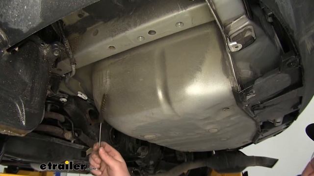 etrailer.com Trailer Hitch Installation - 2015 Toyota RAV4 смотреть онлайн