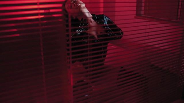 Ислам Игляшев - Черные розы.(Ремикс) смотреть онлайн