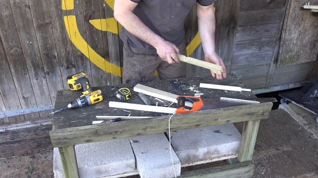 Build the simplest crossbow ever смотреть онлайн