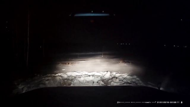 ЗАСТРЯЛА В ПОЛЕ Откапываю уаз-патриот из снега на бездорожье смотреть онлайн