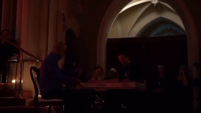 Improvisation - kamancheh & piano - Rouzbeh Parsa and Chris Long смотреть онлайн