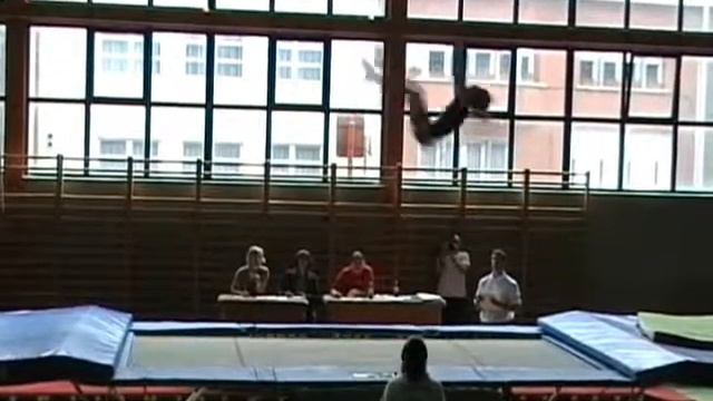 Thor club kamp. 2008 trampoline wedstrijdploeg keuzeoefening смотреть онлайн