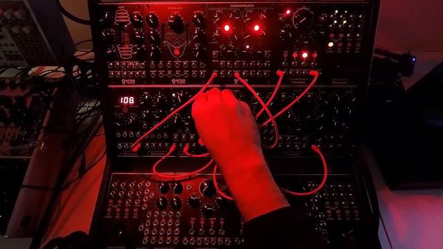 "Basslines Part 2" - Erica Synths "Dada Noise System v2" - video #5 by ATD смотреть онлайн