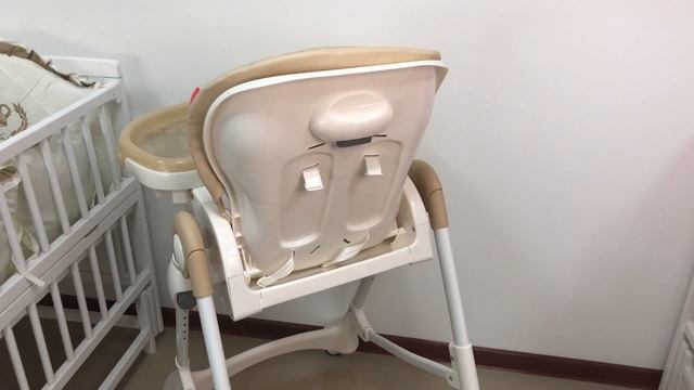 Стілець для годування Carrello Caramel смотреть онлайн