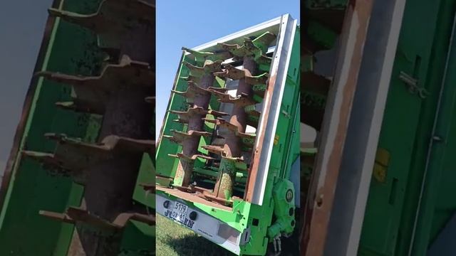 Разбрасыватель навоза Joskin Tornado3 T6516/19BV экспресс обзор от Виталия Белоглазова смотреть онлайн