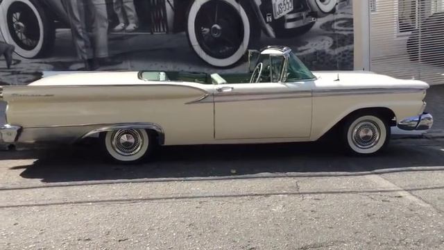 Ford Fairlaine 1959 Skyliner 002 смотреть онлайн