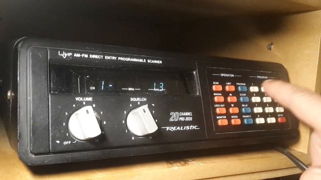 Realistic Pro-2020 - 20 Channel Radio Scanner Repairs. смотреть онлайн