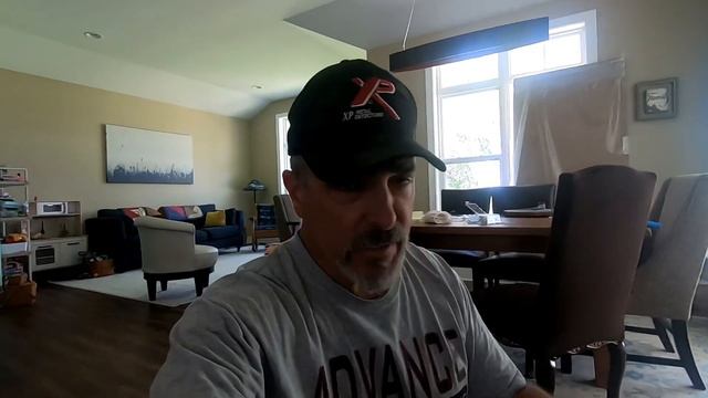 Using The XP 240 Metal Detector Backpack